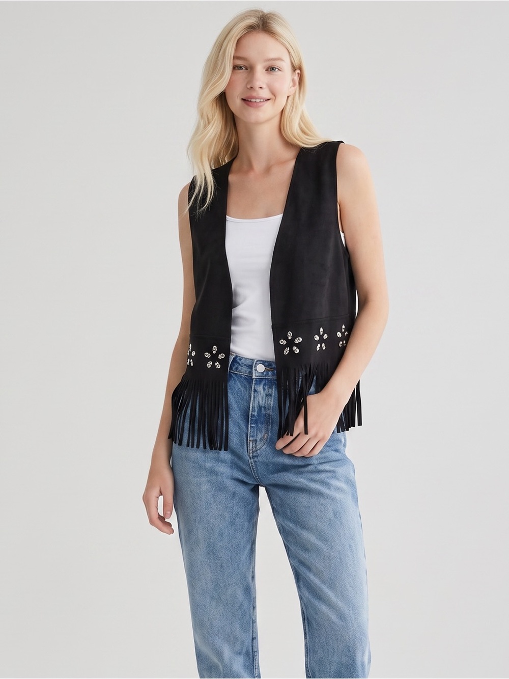 RELISH NOLESS Black Faux Suede Fringe Festival
Country Music Concert Boho Vest.